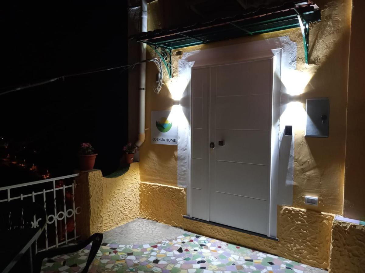 מאיורי Joshua Home מראה חיצוני תמונה